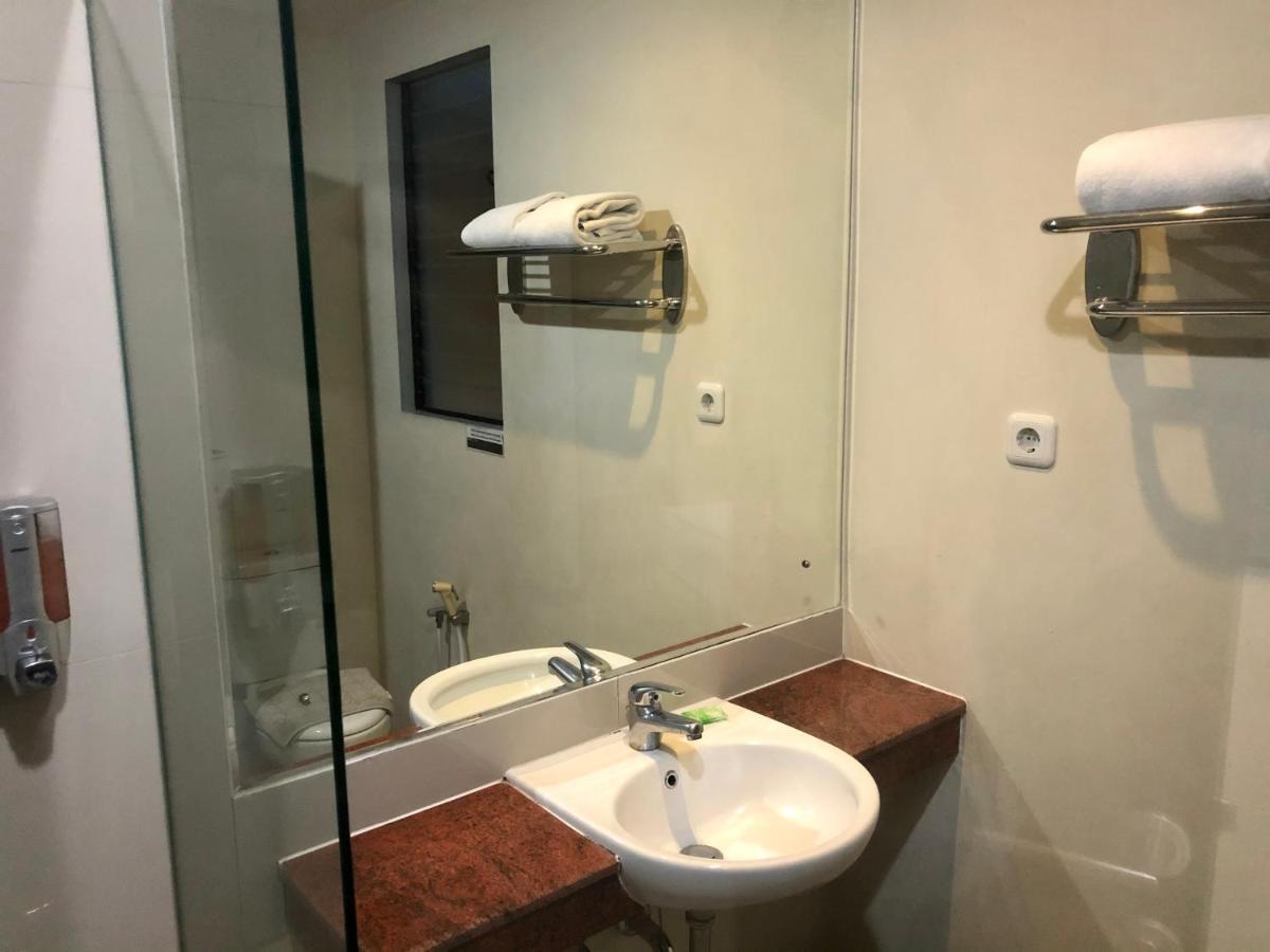 Kana Citra Guesthouse Сурабая Экстерьер фото