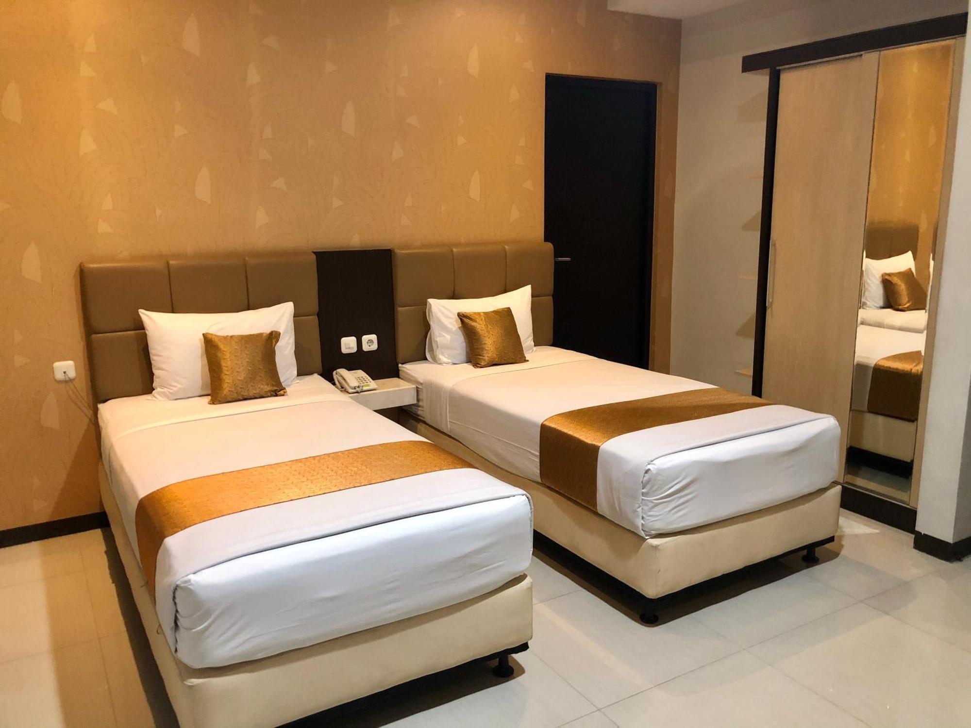 Kana Citra Guesthouse Сурабая Экстерьер фото