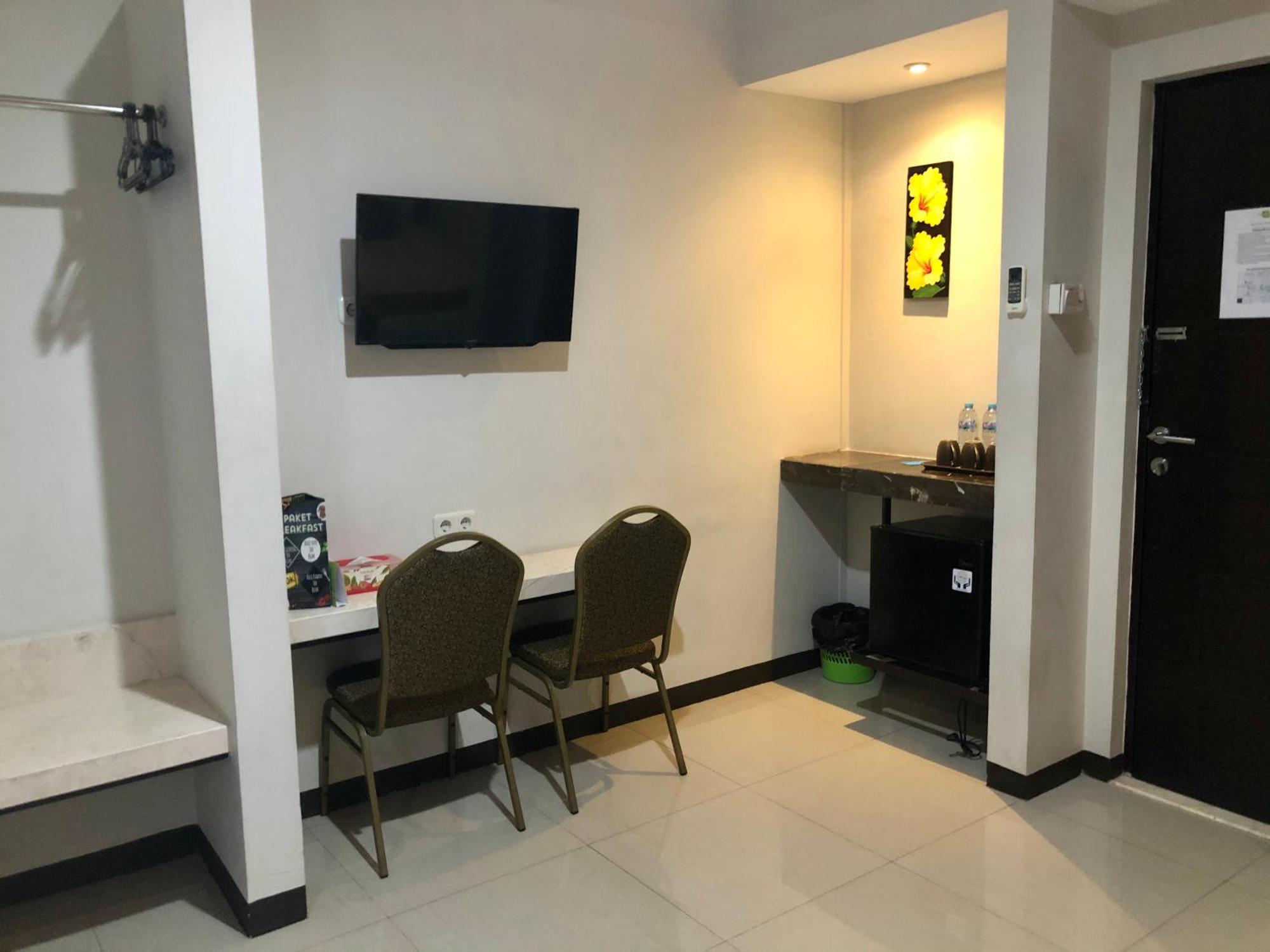 Kana Citra Guesthouse Сурабая Экстерьер фото